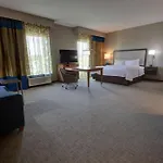 Hampton Inn & Suites By Hilton Tampa Busch Gardens Area
