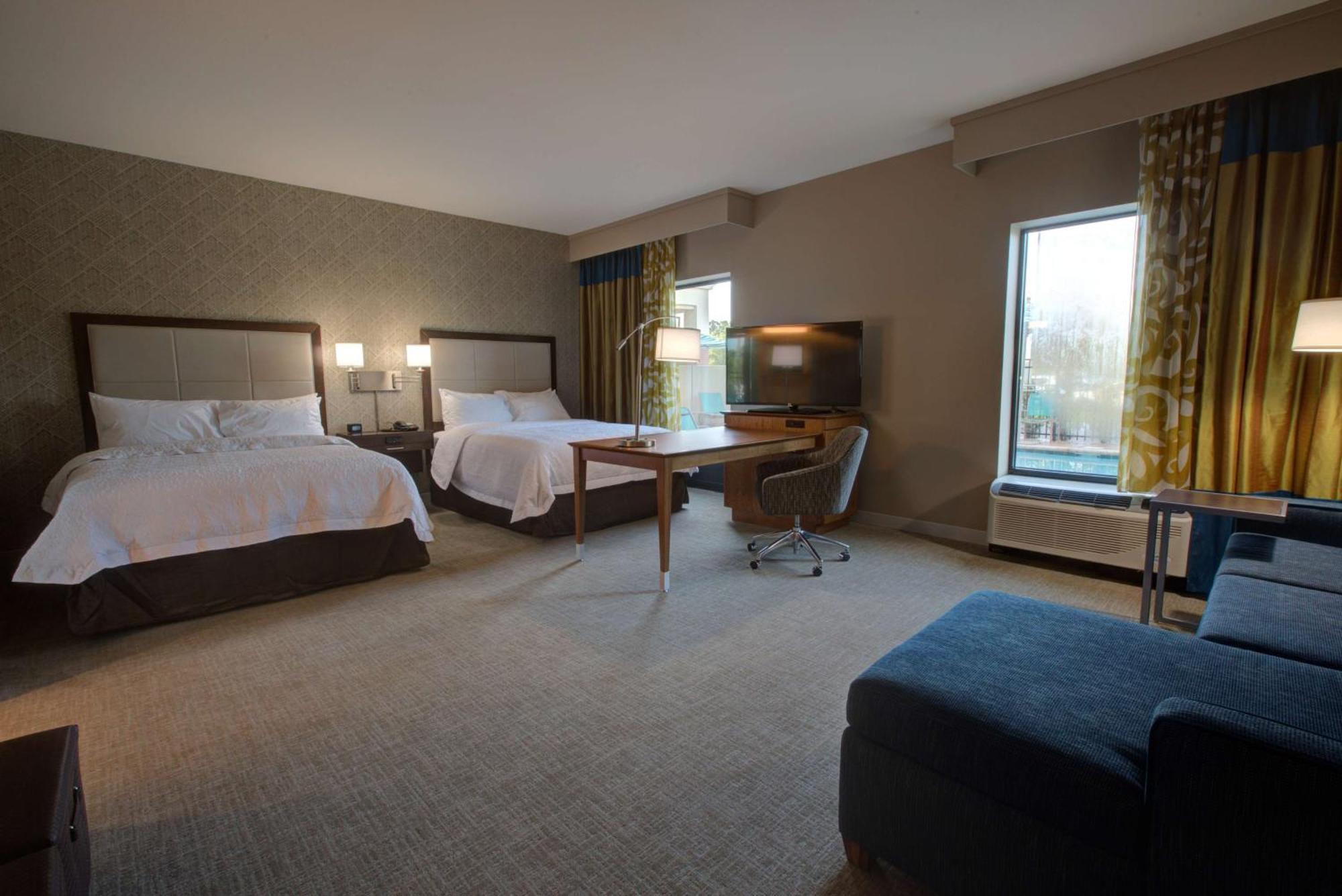 Hampton & By Hilton Busch Gardens Area 3* Tampa